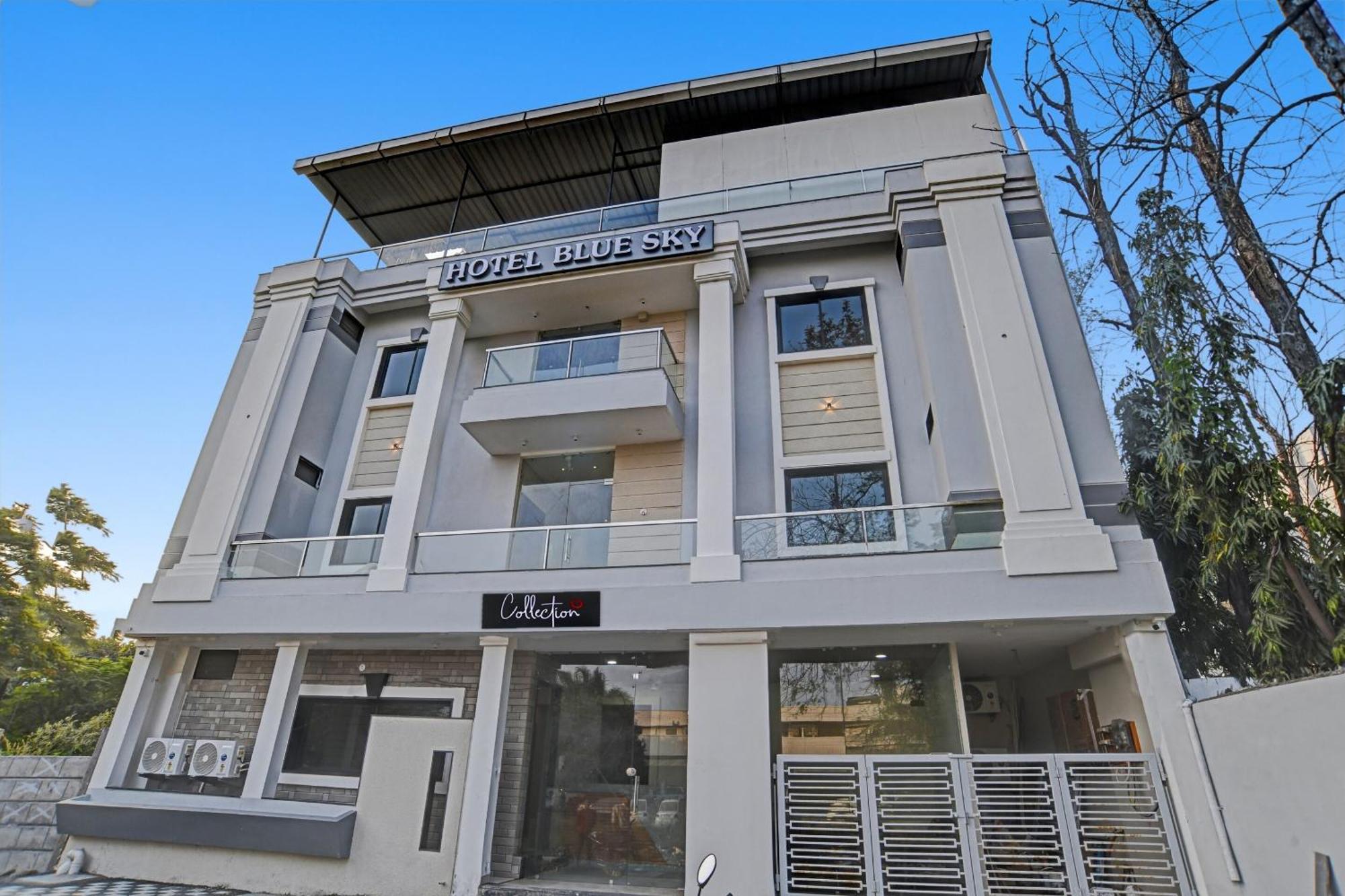 Hotel O Blue Sky Indore Esterno foto
